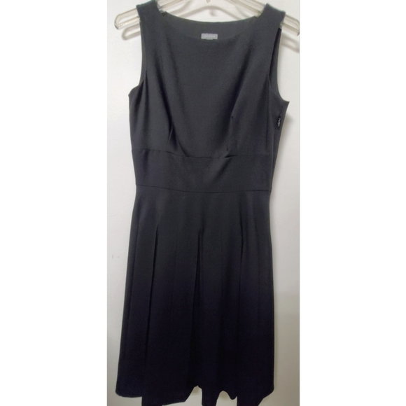 ANN TAYLOR Pleated Skirt Boatneck Dress - Picture 1 of 7